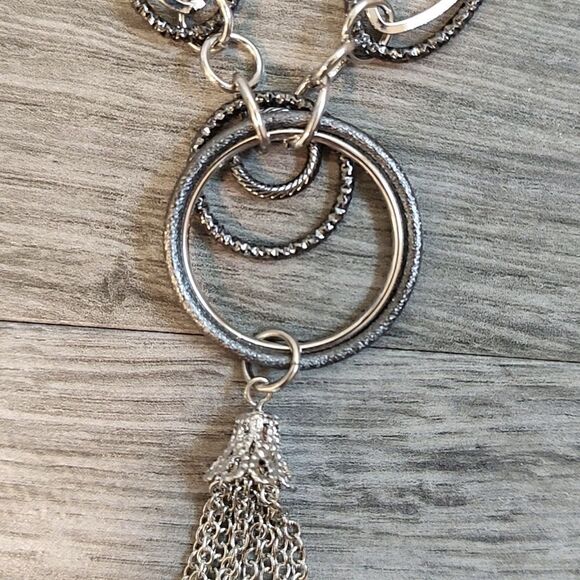 Ricki's New With Tags Long Silver Circle Pendants With Tassel Necklace - Picture 6 of 8